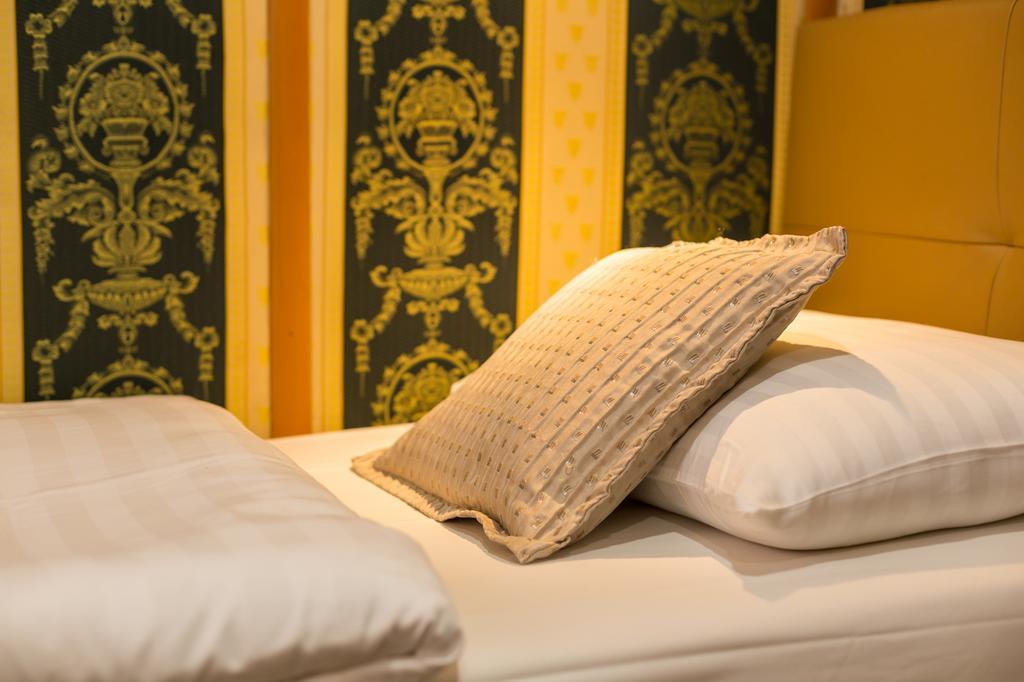 Grand Jules - Boat 3* Boedapest